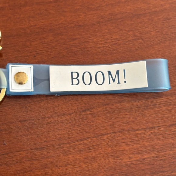 Labubu Keychain - Picture 2 of 3